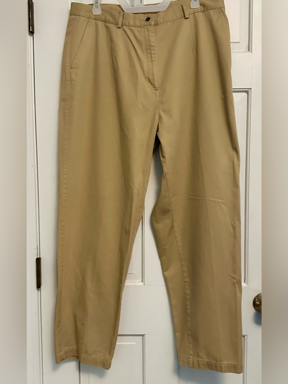Woman’s Classic Khaki Dress Pants - Neutral Tan